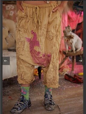Magnolia Pearl Dragon garçon lightweight pants.